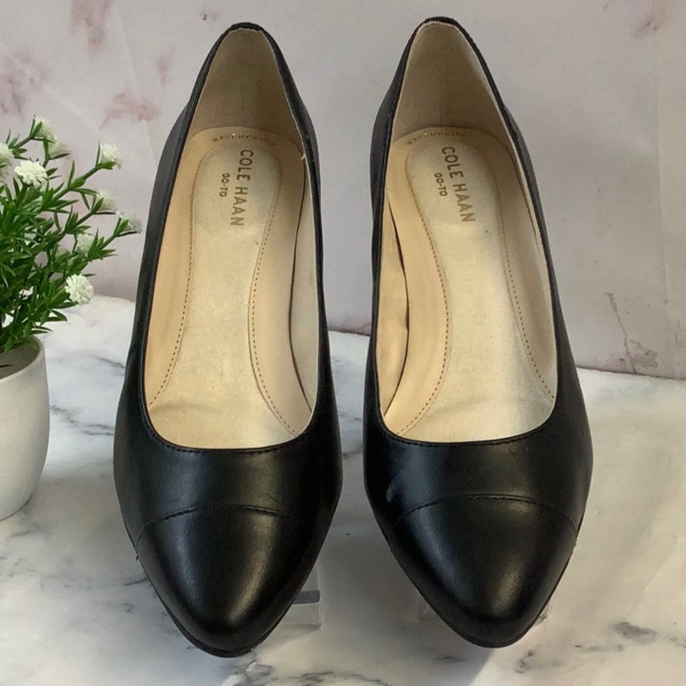 NWT Cole Haan Black Leather Heels Size 5